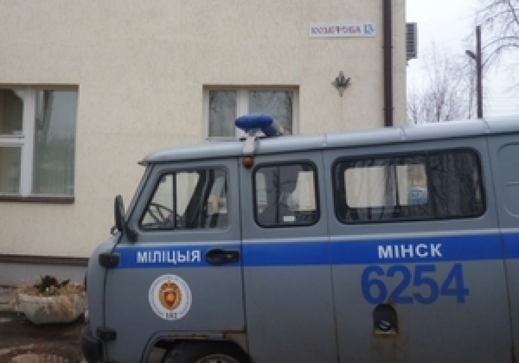 Оператор белорусского телеканала показал в эфире порно и скрылся