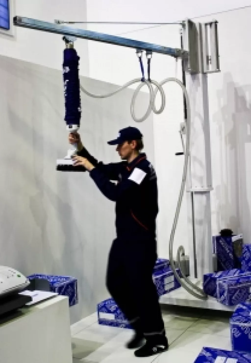 400 тыс. сотрудников "Почты России" насильно запишут в Народный фронт