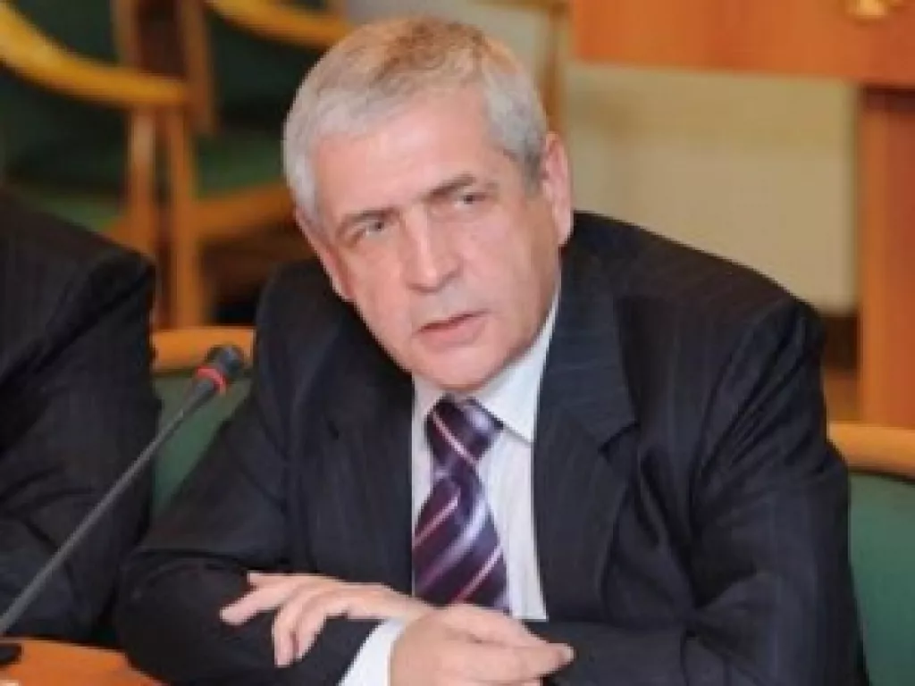 Ублюдки предлагают свыкнуться с мыслью о вечной работе