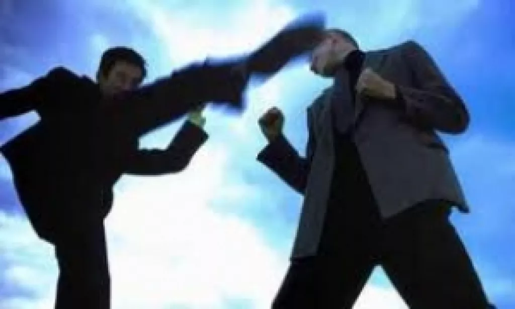 Сотрудники московской фирмы избили гендиректора